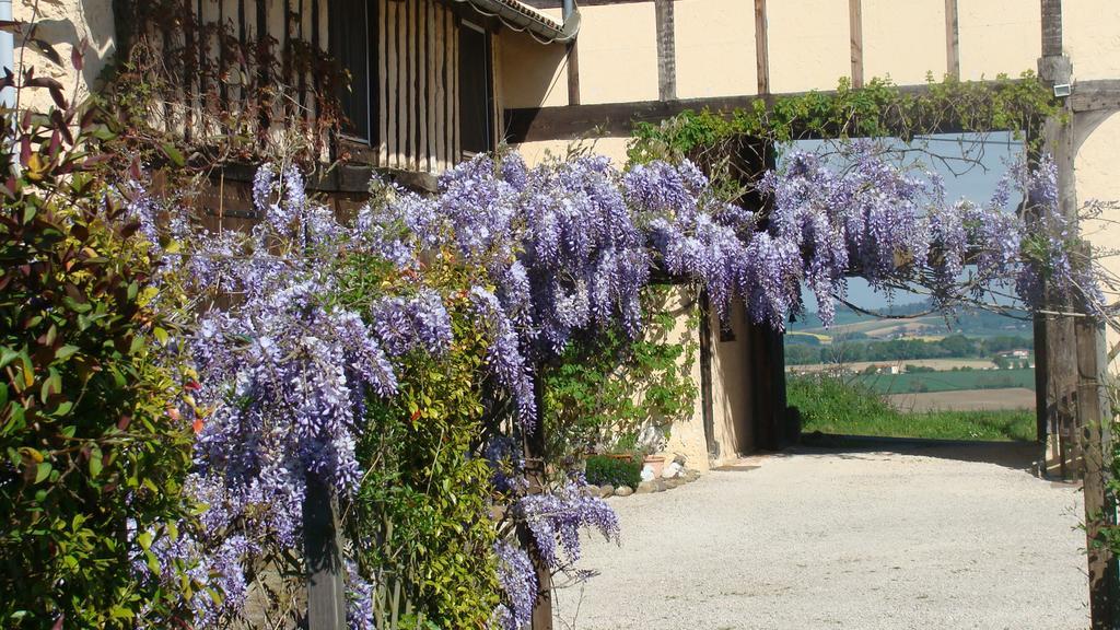 Gite Du Paradis Vieuzos ภายนอก รูปภาพ
